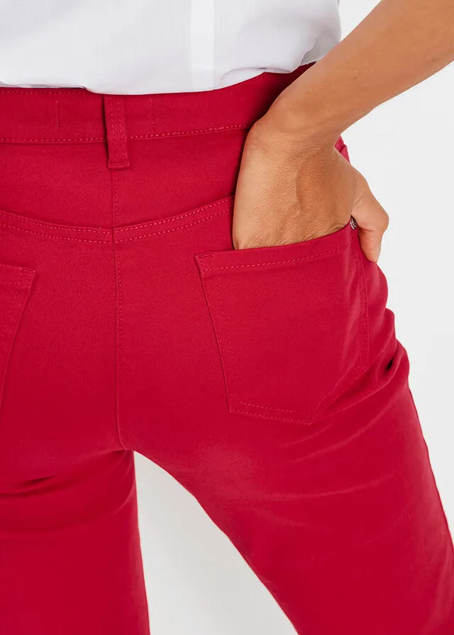 Pantalón elástico tipo capri Granate