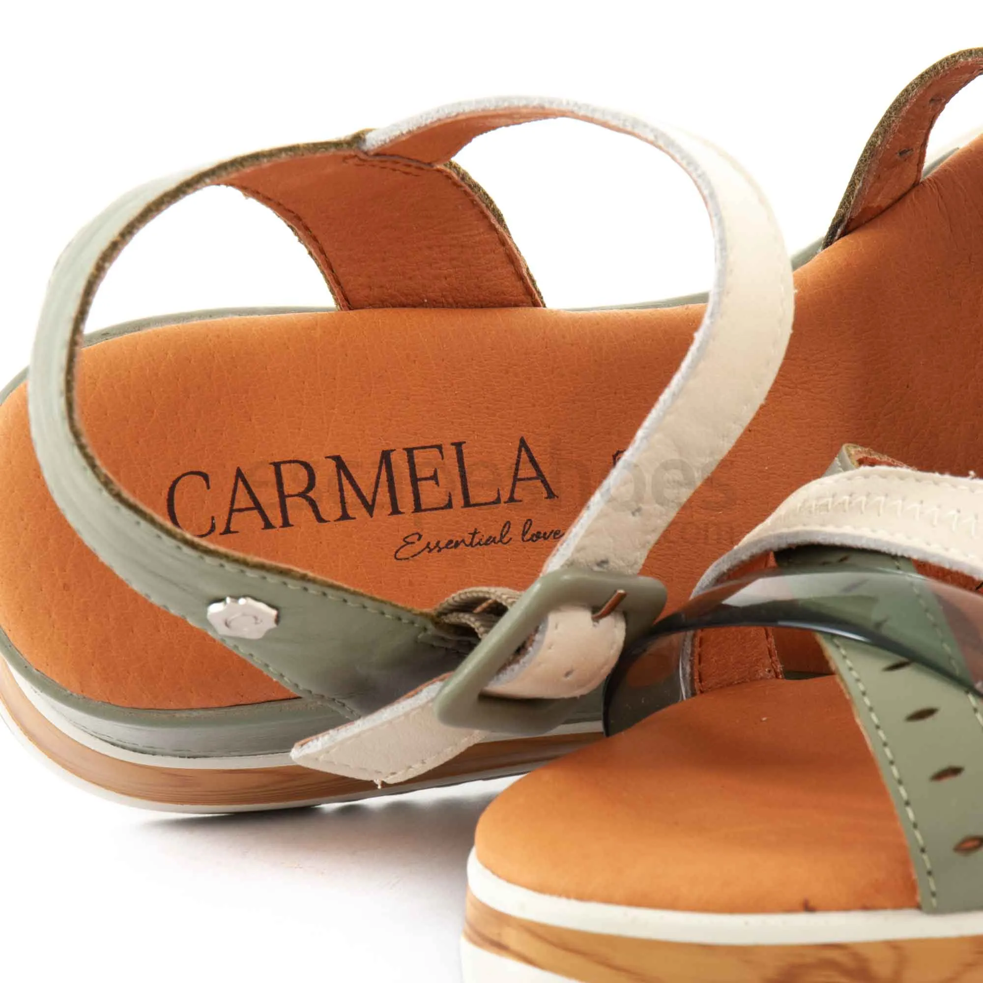 Sandalias CARMELA Pele Kaki 160574