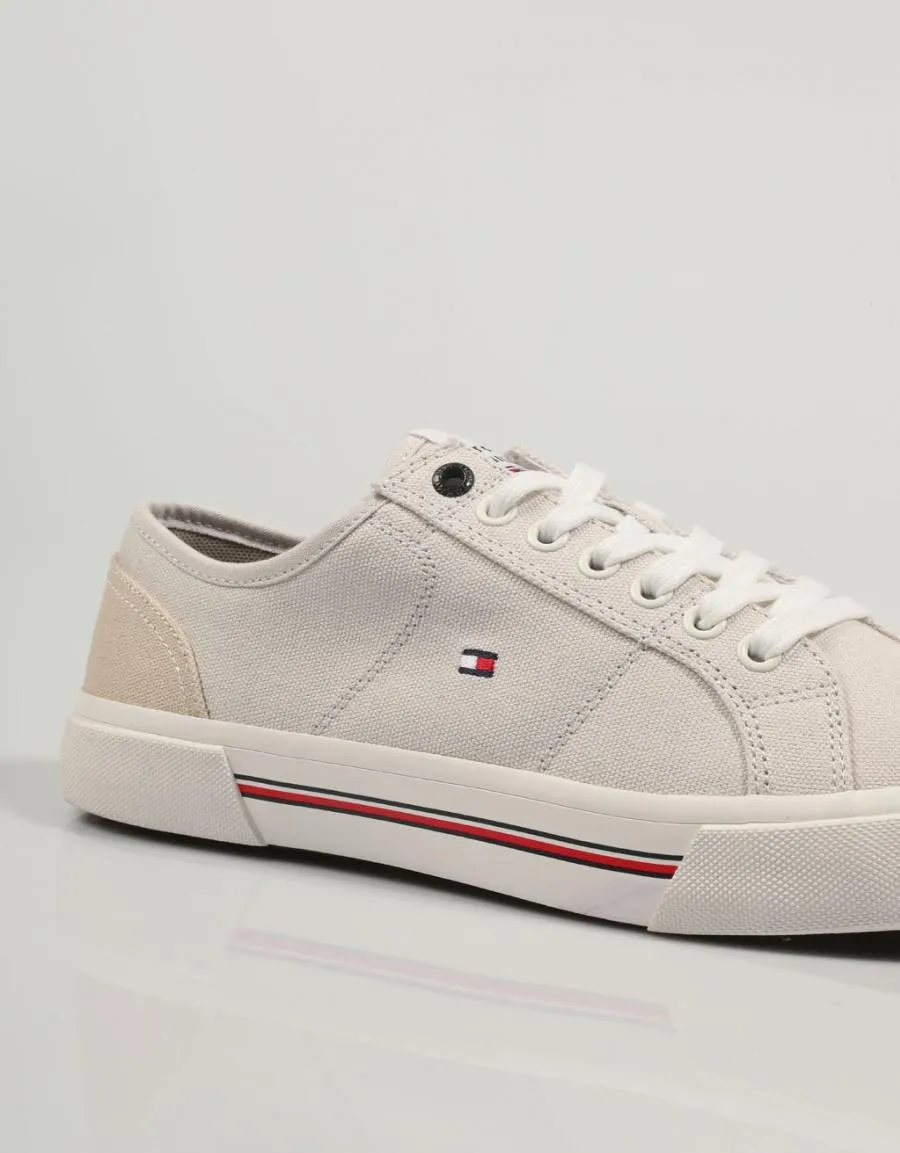  sneakers TOMMY HILFIGER Core en Beige 81464