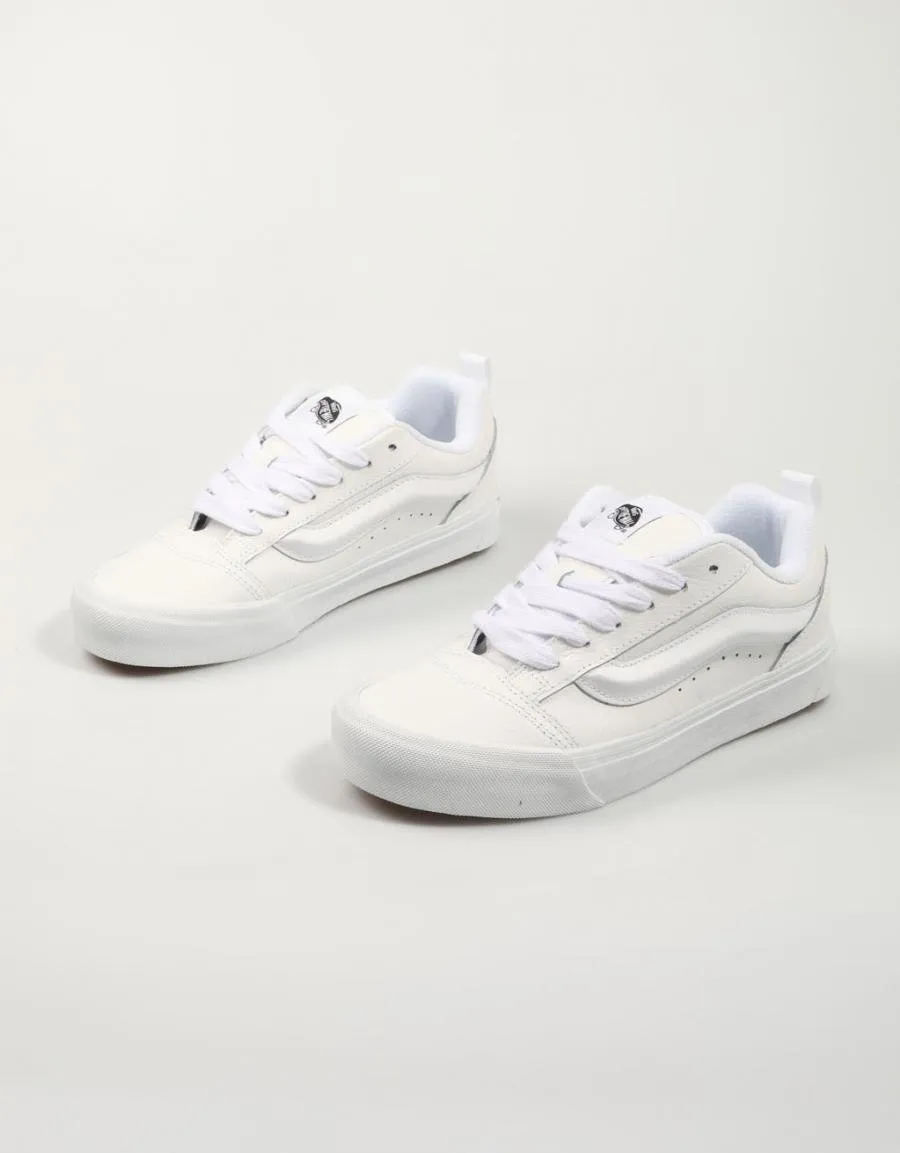  sneakers VANS Knu Skool en White 84313