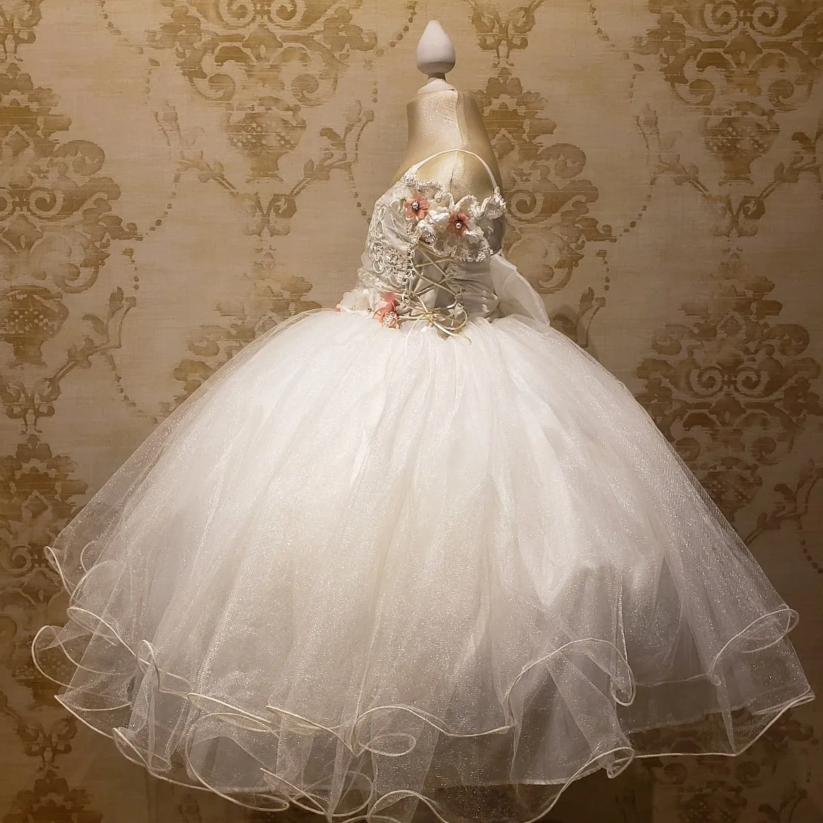 Vestido de Niña Fiesta Ivory con Flores Presentación Tallas 2 a 8 Años