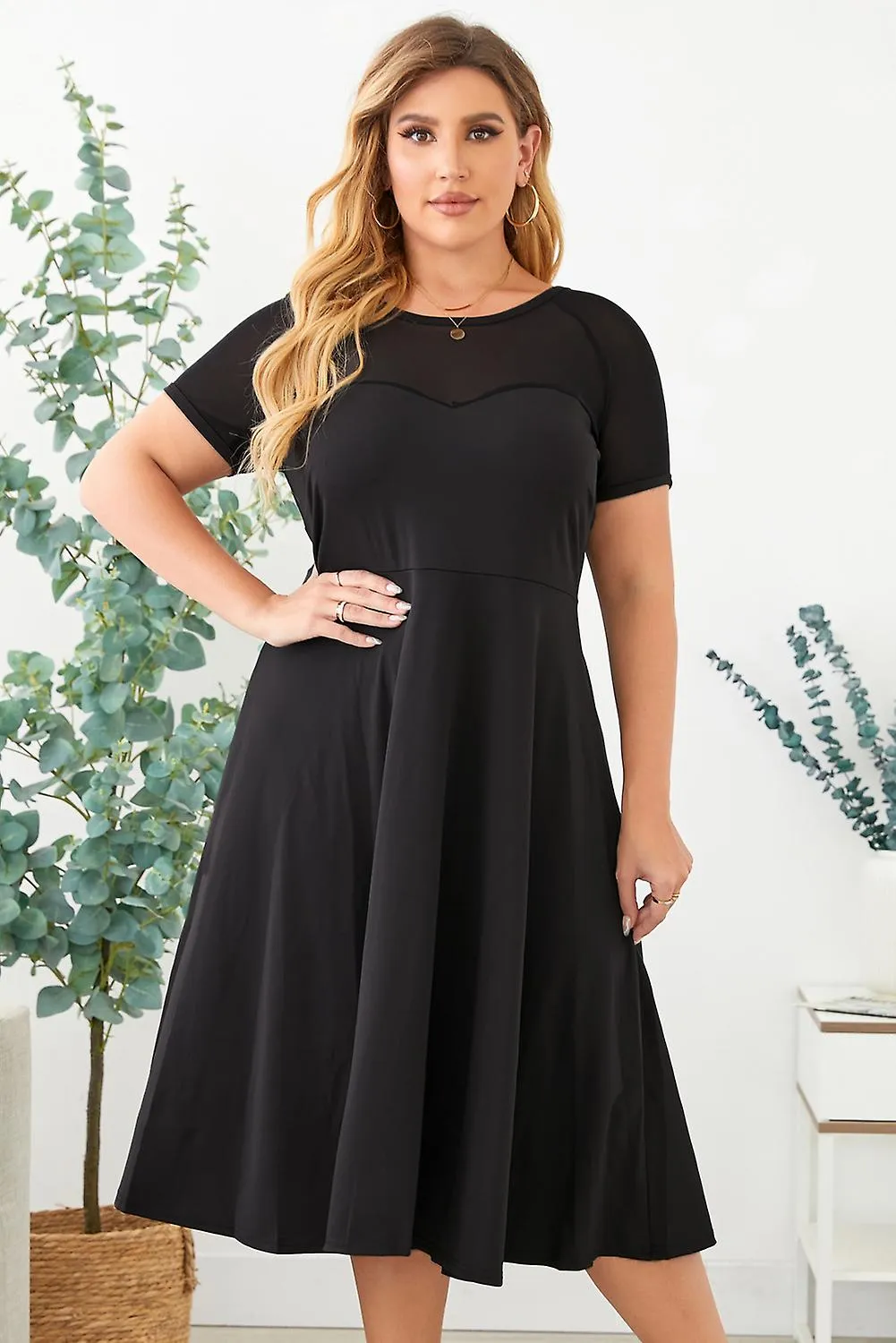 Women's Black Mesh Crew Neck Short Sleeve High Waist Plus Size Midi Dress