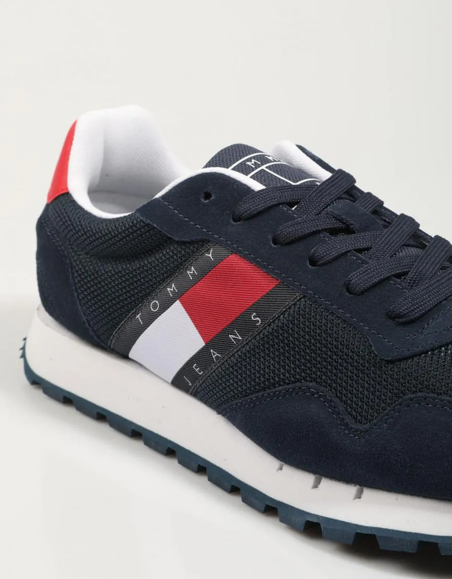  zapatillas TOMMY HILFIGER Tommy Jeans Retro Runner Mix en Azul marino 78571